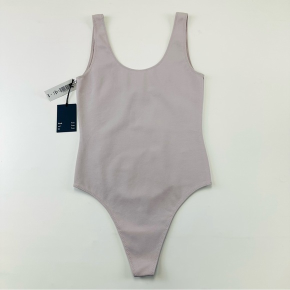 Aritzia Tops - Aritzia Leila bodysuit NEW Small lilac fog thong style scoop neck fitted Wilfred